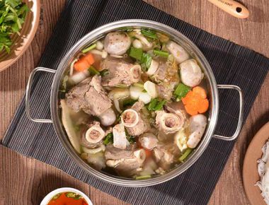 Cách hầm xương ống heo thơm ngon và nhanh mềm